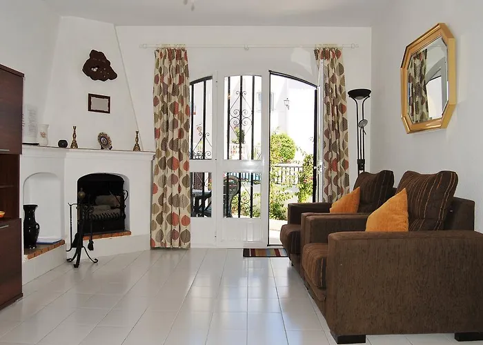 Pinos 25 Casasol * Nerja